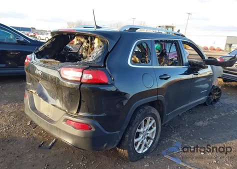 2018 Jeep Cherokee Latitude Plus 4X4 z USA, uszkodzony, nr VIN 1C4PJMLB3JD529825